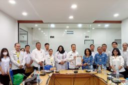 Kanwil Kemenkum Kalbar rapat harmonisasi Raperda PSU Kabupaten Landak