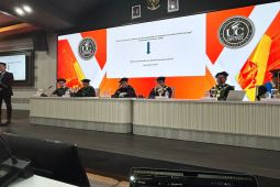 UC Surabaya gelar sidang doktor pertama bahas warisan bisnis Tionghoa
