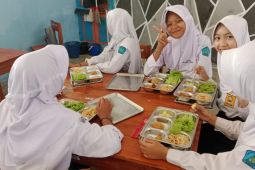 225.055 siswa di Lebak terima manfaat program MBG