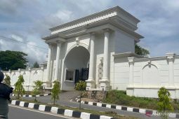 Pemprov anggarkan Rp1,6 miliar untuk finishing pagar Rujab Gubernur Sultra