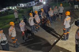 Empat anjing pelacak dikerahkan cari korban banjir bandang di Nagekeo NTT