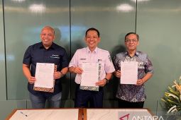 KAI Sumut dan dua perusahaan  jalin kerja sama layanan kargo kontainer