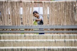 Pemanfaatan limbah daun nanas menjadi produk bernilai ekspor