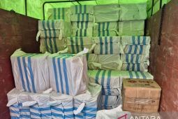 Bea cukai Palembang amankan 4,4 juta batang rokok ilegal