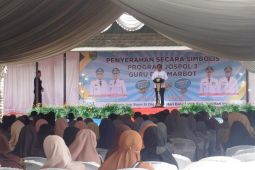 1.138 guru dan 765 marbot di Paser peroleh insentif Jospol Gubernur Kaltim