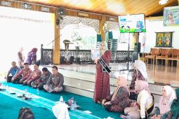 Bunda PAUD Batang Hari sosialisasikan program 13 tahun wajib belajar