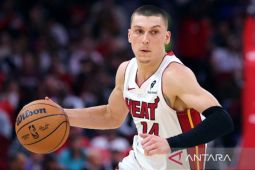 Tyler Herro absen awal musim NBA