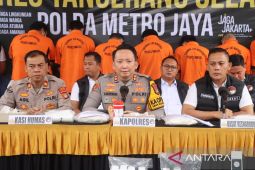 Polres Tangsel ungkap pabrik tembakau sintetis 21 kg