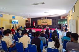 Komunitas sastra di Kupang menyuarakan isu literasi dan bencana