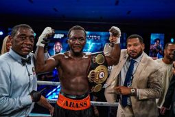 Abass Baraou juara tunggal kelas welter super