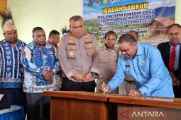 Hermus Indou ajak warga kampung wisata cegah tambang ilegal