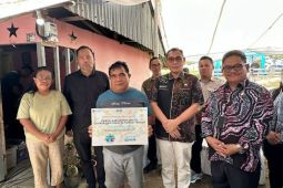 Menyambut HUT ke-61 Sulut, PLN sambungkan listrik gratis untuk 61 keluarga prasejahtera