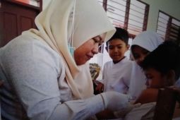Pasaman Barat telah lakukan imunisasi campak terhadap 4.412 siswa kelas 1 SD