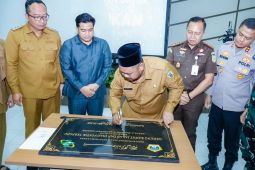 RSUD Ibnu Sina Gresik resmikan gedung baru untuk tingkatkan layanan