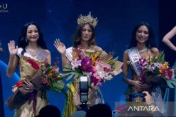 Sanly Liu resmi dinobatkan gelar Miss Universe Indonesia 2025