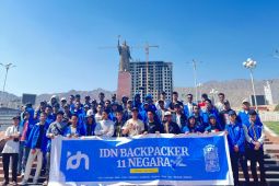 Jejak Baik: Dari Pemrograman hingga Backpackeran 11 Negara, membangun generasi digital dan global