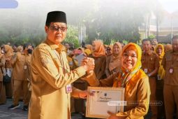 Kelurahan Mataram Barat raih penghargaan bebas stunting