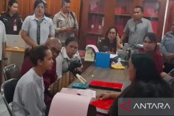 Mahasiswi terlibat pemasok anak pesanan eks Kapolres Fajar dituntut 12 tahun penjara