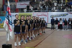 Kadispora Sulut apresiasi kompetisi basket pelajar untuk cari bakat