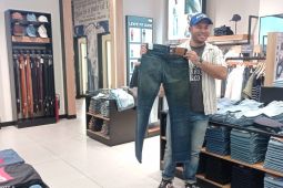 Merayakan semangat Levi's'The Icons: Style in Denim' dengan Shopping Events di Medan