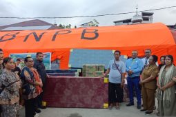 DPRP salurkan bantuan bahan pokok korban kebakaran di Jayapura