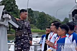 Kodaeral IX Ambon edukasi pelajar SMP tentang wawasan pertahanan maritim
