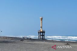 Disbudpar Cianjur melakukan penataan dan pendampingan di pantai selatan