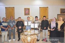 Pemkab-Pemprov kerja sama pengelolaan pacuan kuda dan lapangan golf