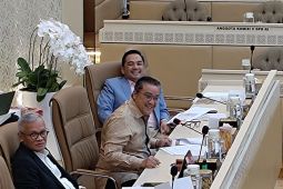 Komisi II DPR soroti dana pemda mengendap Rp233 triliun