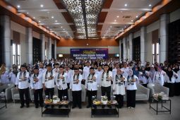 Mendikdasmen ingatkan calon kepala sekolah pentingnya pemimpin melayani