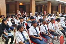 Ratusan siswa SMP di Kota Sorong asah kemampuan lewat Lomba Cerdas Cermat