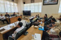 DPRD Situbondo sepakat paitlitkan PT PMMP, tak bayar upah karyawan