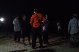 Seorang santri hilang terseret arus di Pantai Cibaru Anyer
