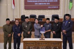 DPRD dan Pemerintah Kota Singkawang sahkan Perubahan APBD 2025
