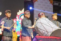 Padangsambian Kelod Festival berdayakan pelaku seni