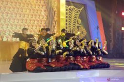 Kolosal ratoh jaroe hingga pagelaran busana Islami semarakkan opening Meuseuraya Festival 2025