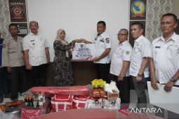 Bupati Asahan salurkan bantuan  bagi keluarga korban Longsor