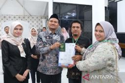 37 pasangan sidang isbat terpadu di Tanjungbalai terima Buku Nikah