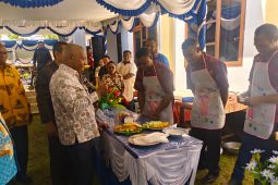 Gubernur: UMKM motor penggerak pembangunan Papua Barat