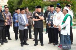 Gubernur ASR sebut pondok pesantren tempat lahirnya generasi berilmu dan berakhlak
