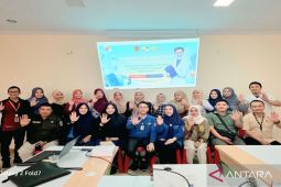 RSUD Zainal Umar Sidiki memperkuat kompetensi perawat ruang isolasi