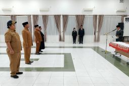 Empat PNS Pemkot Pematangsiantar promosi jabatan, tiga ikuti pelantikan