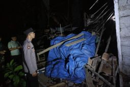 Polda Lampung evakuasi dan rehabilitasi rumah terdampak gempa Tanggamus