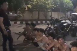 Polisi tangkap puluhan pemuda pesta miras di pekuburan