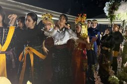 Unik, tokoh nasional ini nyanyikan lagu cinta Tanah Air di momen pernikahan