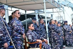 KSAL dan Pangkoarmada pantau gladi parade alutsista jelang HUT TNI