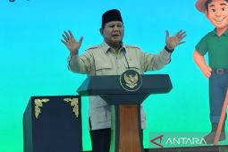 Prabowo: Pemerintah terus dibenahi kekurangan dari program MBG