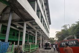 Bangunan musala Ponpes Al Khoziny Sidoarjo ambruk