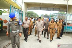 Bupati Anwar Sadat tinjau persiapan Haul Akbar Syekh Abdul Qadir Al-Jailani