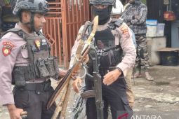 Polres Jayawijaya amankan puluhan sajam gelar razia skala besar